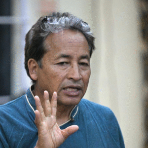 सोनम वांगचुक को सुप्रीम कोर्ट से नहीं मिली राहत, पत्नी बोलीं – गिरफ्तारी असंवैधानिक