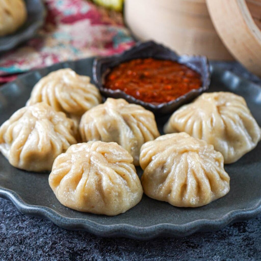 देवरिया में हैरान कर देने वाली घटना, मोमोज के लालच में बच्चे ने दे दिए ₹80–85 लाख के गहने