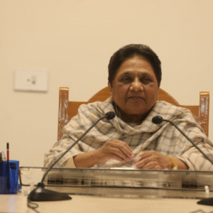 मायावती ने मिशन 2027 के लिए शुरू की तैयारी, ब्राह्मण-मुस्लिम चेहरों को आगे कर सोशल इंजीनियरिंग पर जोर
