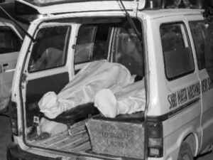 सूरत के मंदिर के बाथरूम में मरी मिलीं 2 छात्राएं; बेहोशी के इंजेक्शन और ChatGPT पर “सुसाइड कैसे करें” इसके बारे में सर्च किया था