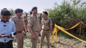 कानपुर में लापता बच्ची का शव खेत में दफन मिला, हत्या के आरोप पर परिजनों का हंगामा